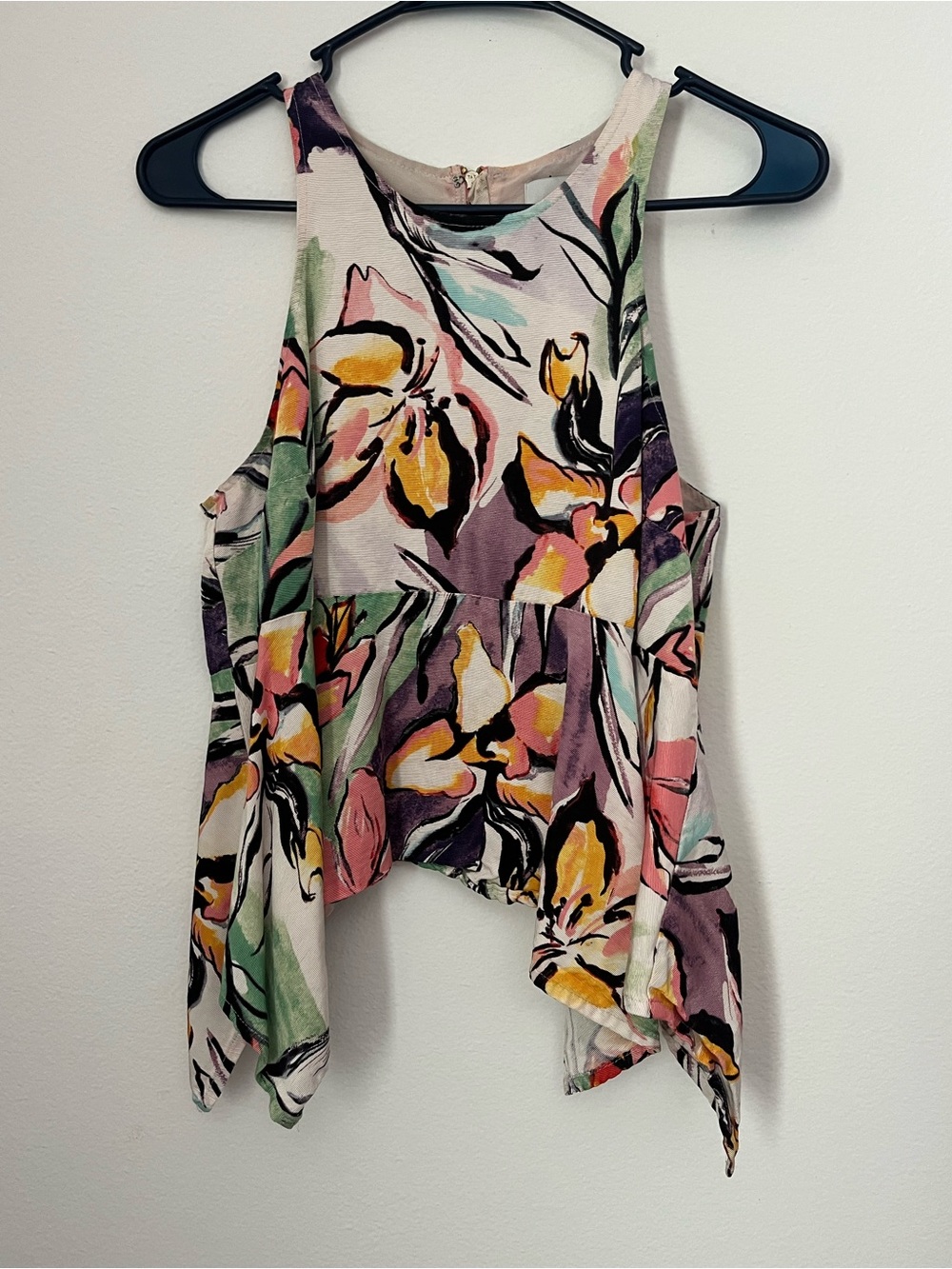 Women's Anthropologie HD in Paris Floral sleeveless tank handkerchief hem 4P